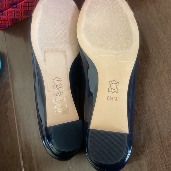 Tory burch flats - Picture 3 of 4